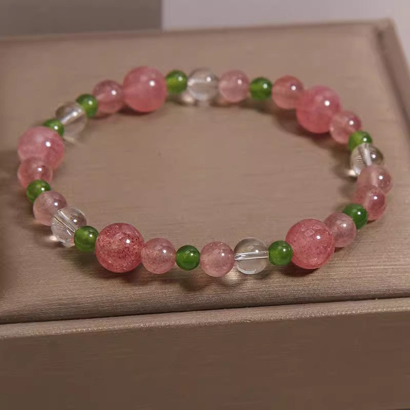 Women's Natural Strawberry Green Agate Mild Luxury Retro Bracelet