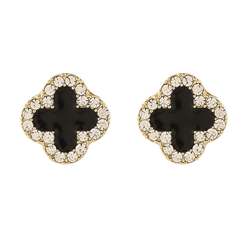 Women's Creative Simple Pearl Vintage Ornament Earrings
