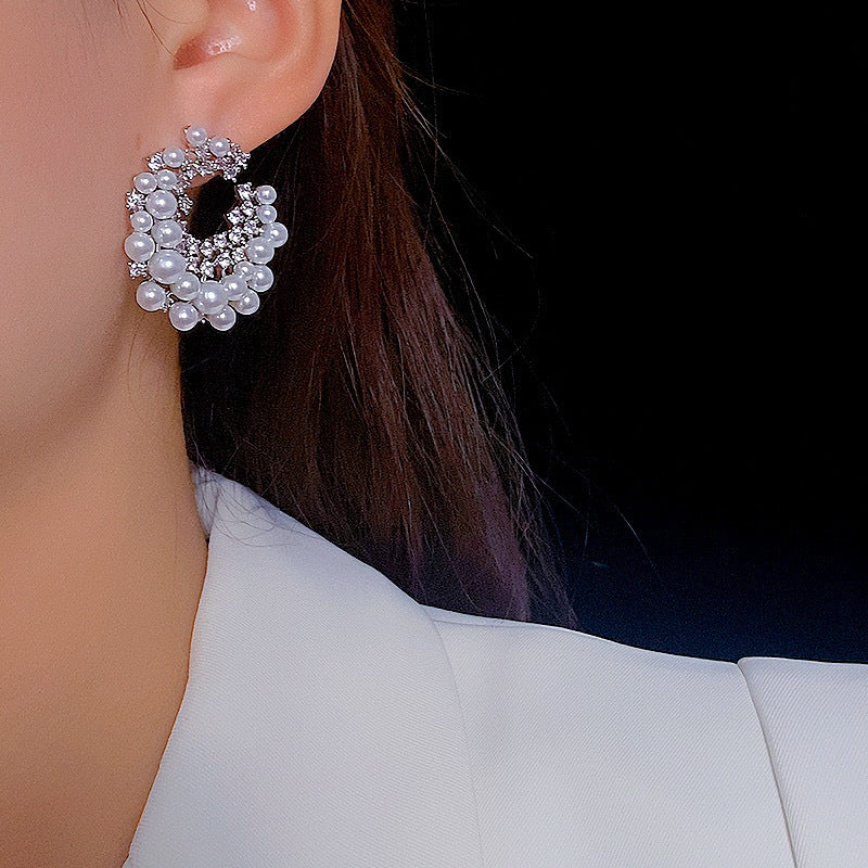 Shining Diamond Irregular Round Female Special Earrings