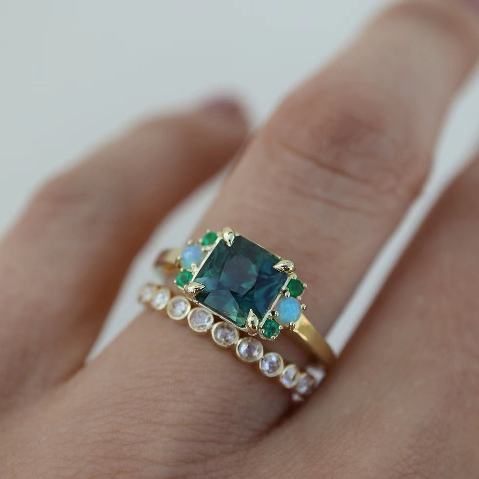 Women's Simple Personality Luxury Colored Gems Couple Rings