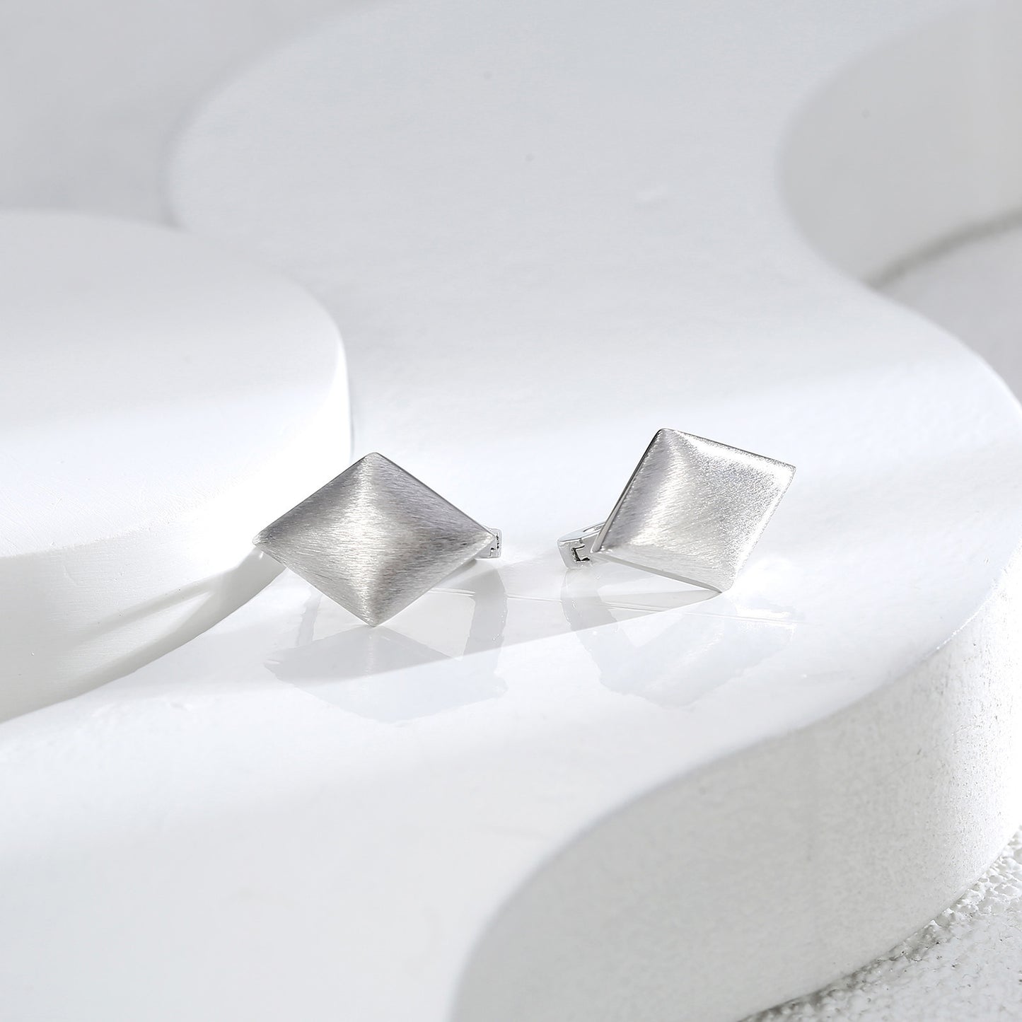 Female Temperament Accessories Ear Clips Niche Earrings
