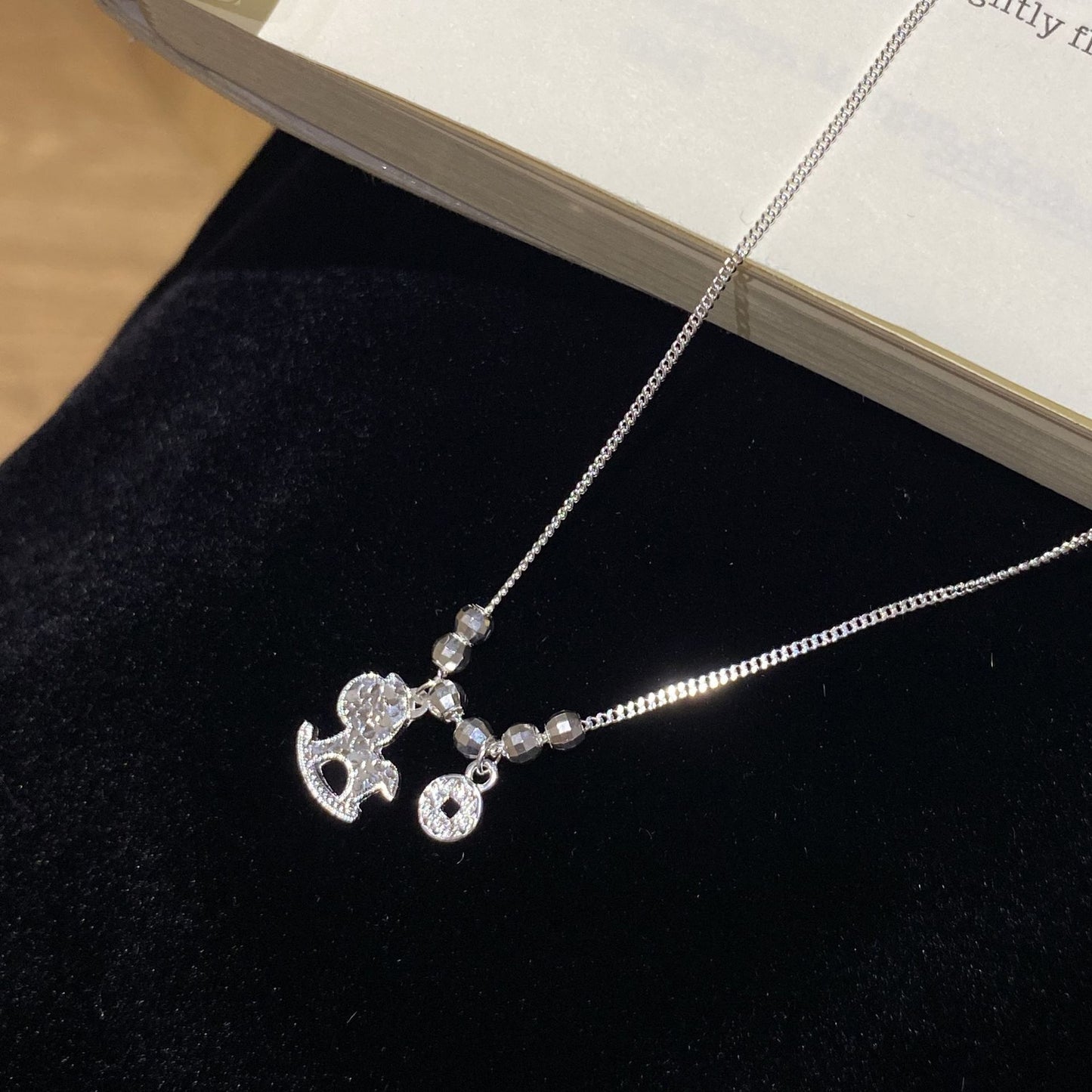 Mush Ice Trojan Female Affordable Luxury Fashion High-grade Necklaces