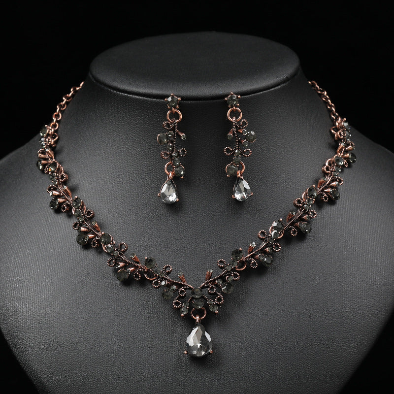 Gem Clavicle Chain Female Leaf Water Drop Straight Jewelry Set