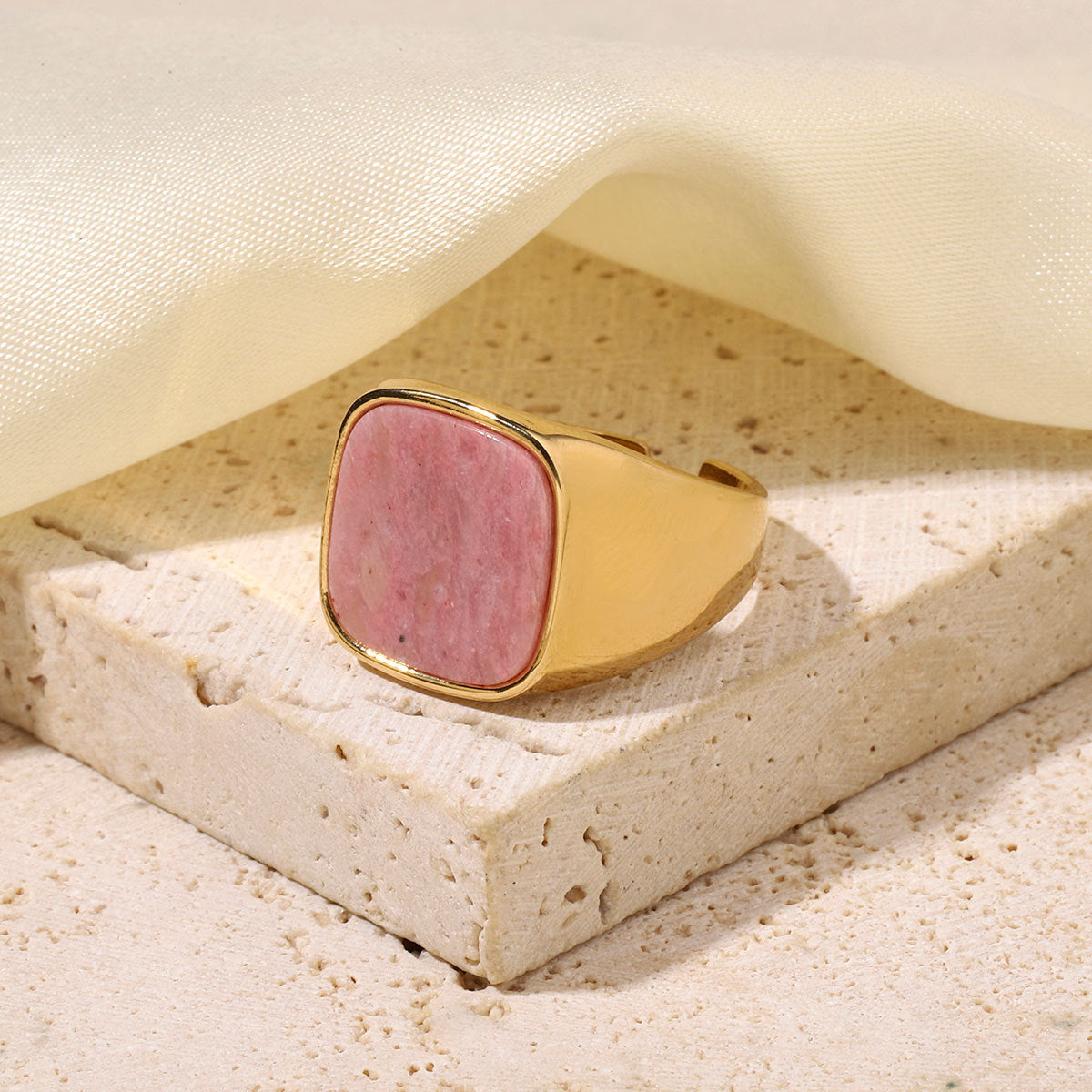 Steel Yellow Tiger Natural Stone Female Green Gold Jewelry Rings