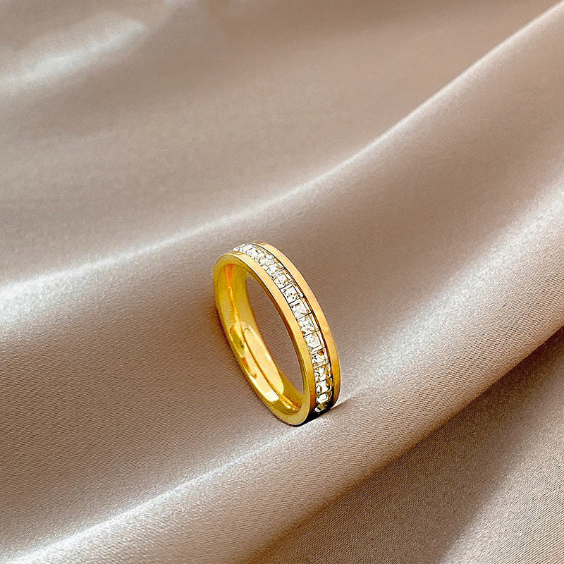 Women's & Men's High-grade Full Circle Diamond Single Row Rings