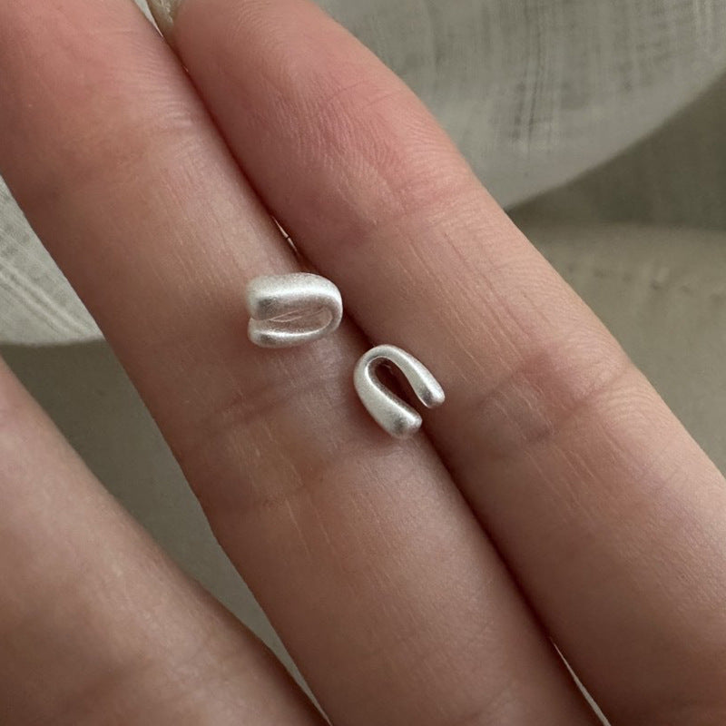 Women's Retro Frosted U-shaped Horseshoe For Mini Small Earrings