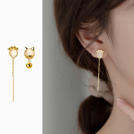 Women's Asymmetric Synthetic Opal Version Cat's Paw Earrings