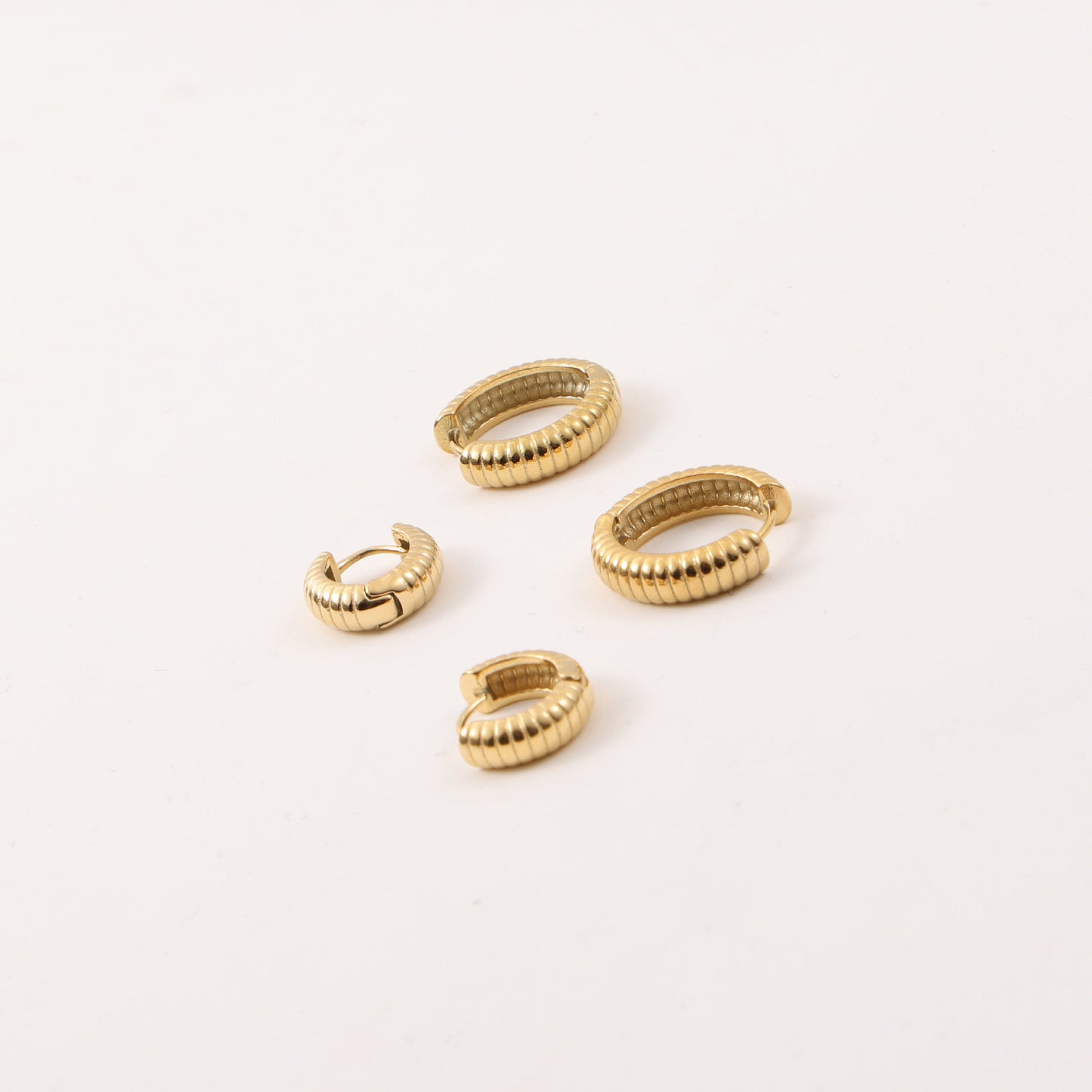 Open Tire Pattern Titanium Steel Gold Earrings