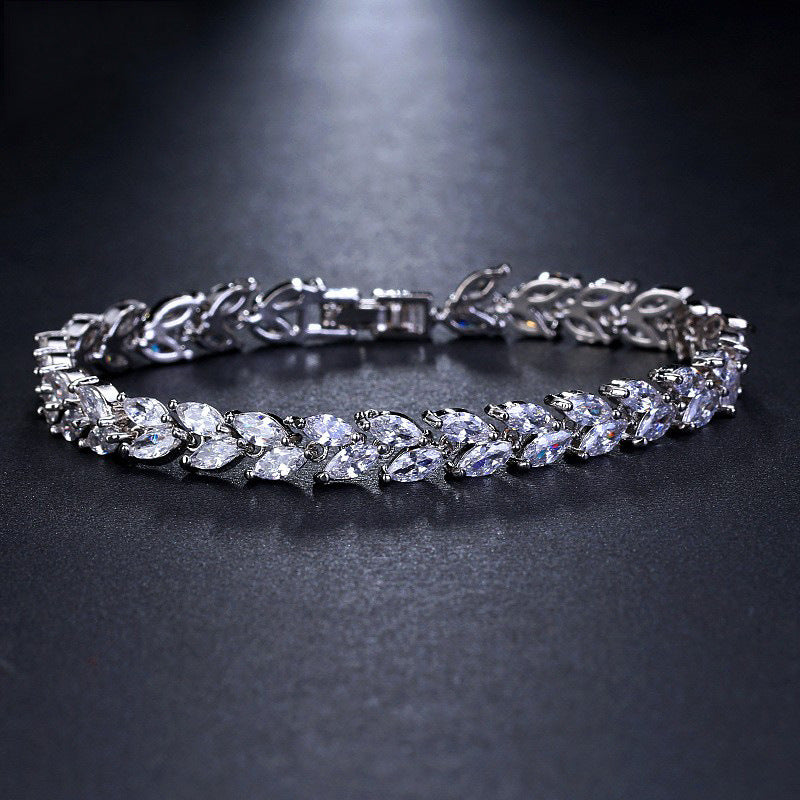 Leaf Simple Fashion Zircon Female Jewelry Bracelets