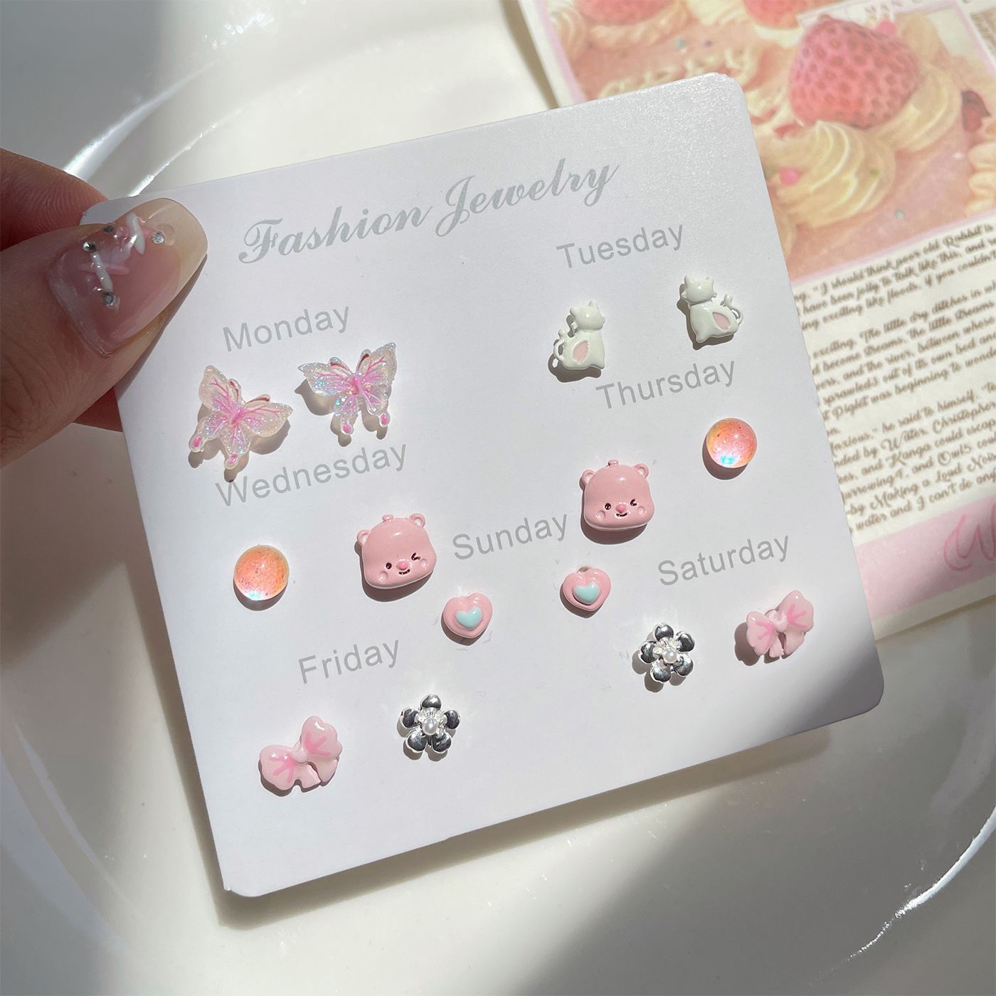 Simple Cute Week Suit Heart Sier Needle Small Earrings