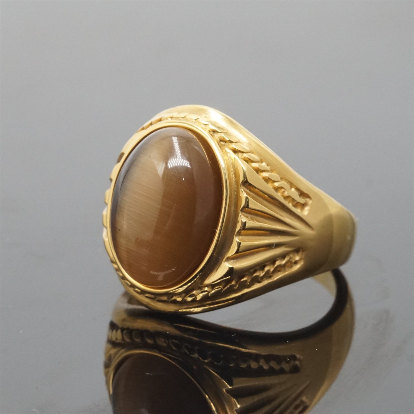 Women's & Men's Trendy Titanium Steel Inlaid Graceful Fashionable Rings