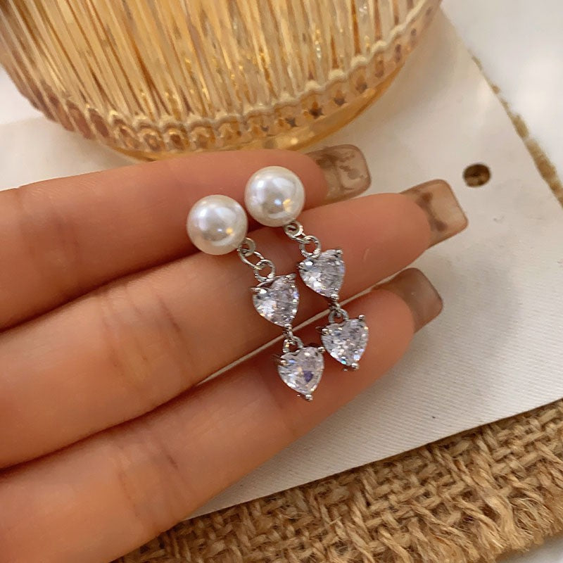 Women's Luxurious Style Long Fringed Pearl Niche Design Earrings