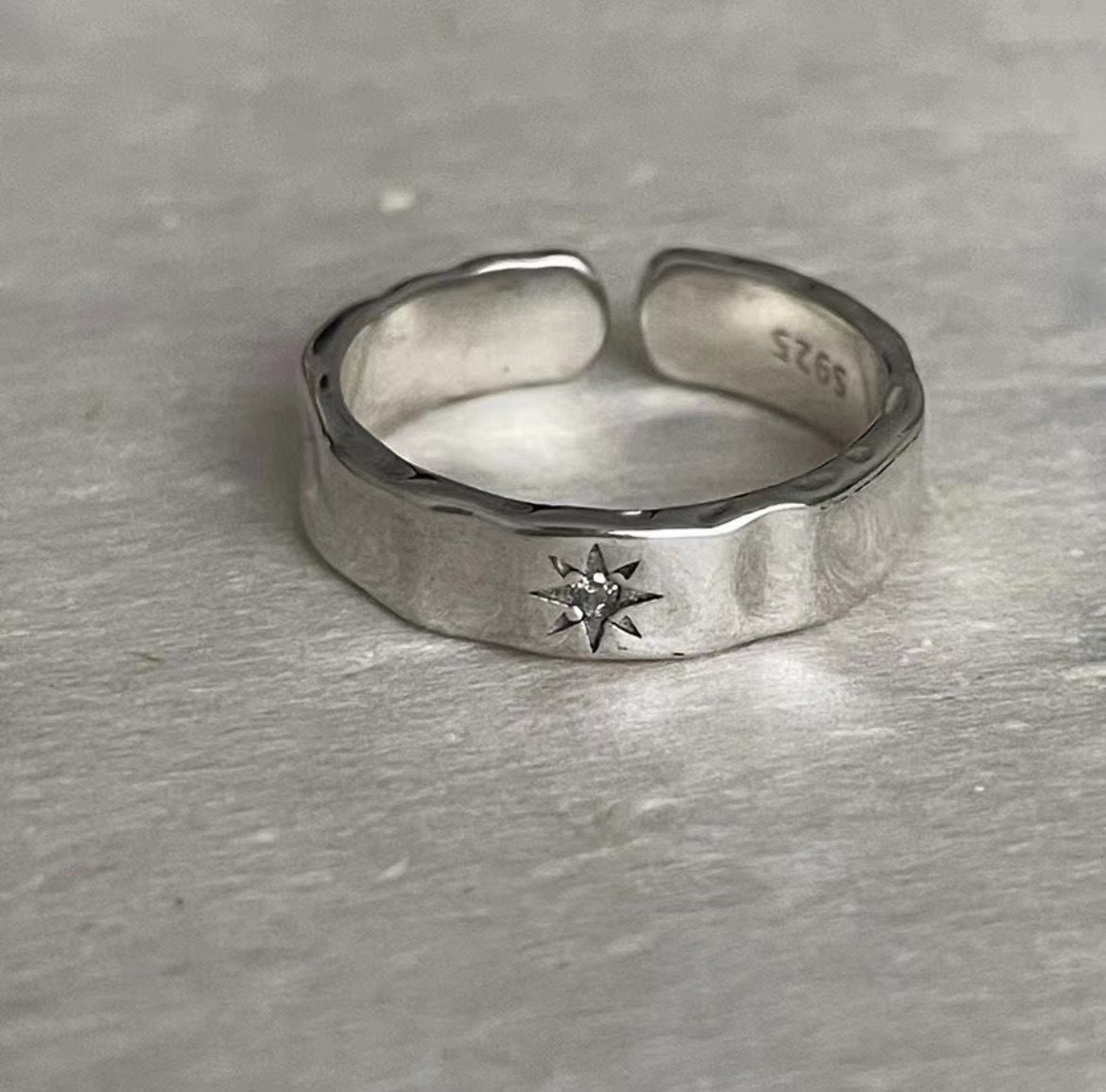 Pair Simple Gift Male Index Finger Rings
