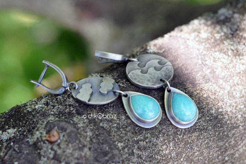 He Cheng Fashion Retro Moon Cloud Earrings