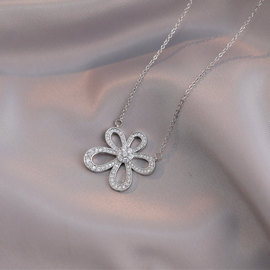 Women's Zircon Flower Long Fashion Ornament Hanging Piece Decorative Chain Necklaces