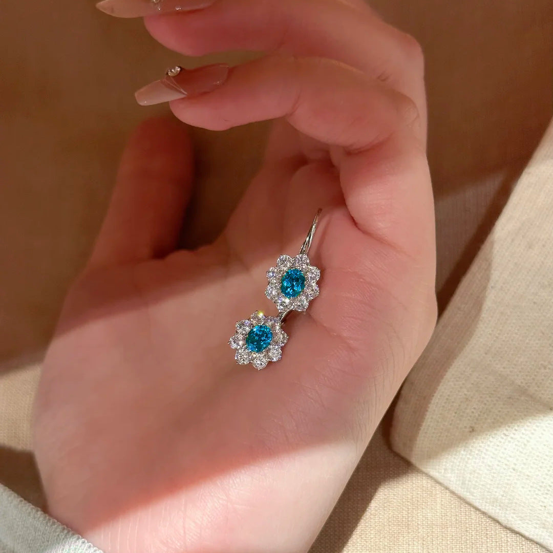 Sophisticated Aquamarine Colored Gems With Ear Jewelry Set