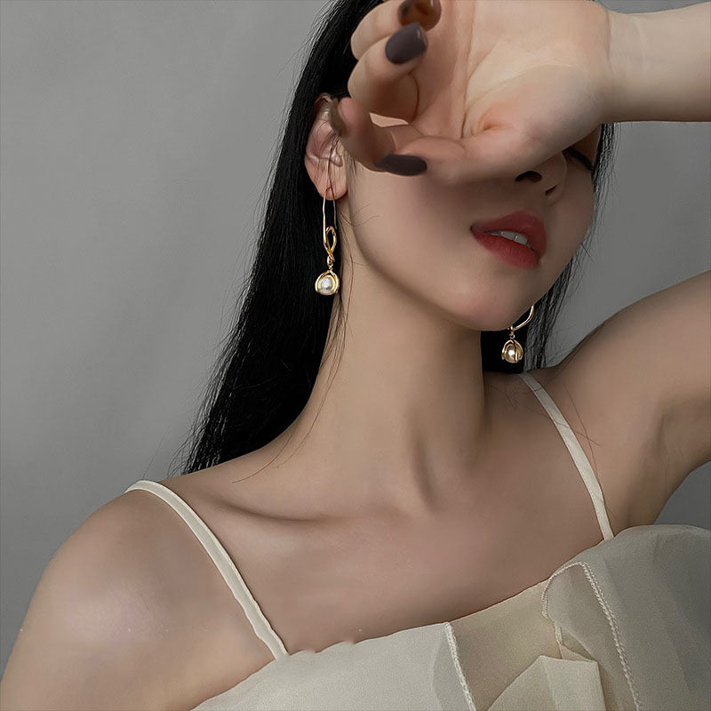Twisted Line Pearl Female French Entry Lux Niche High Rings