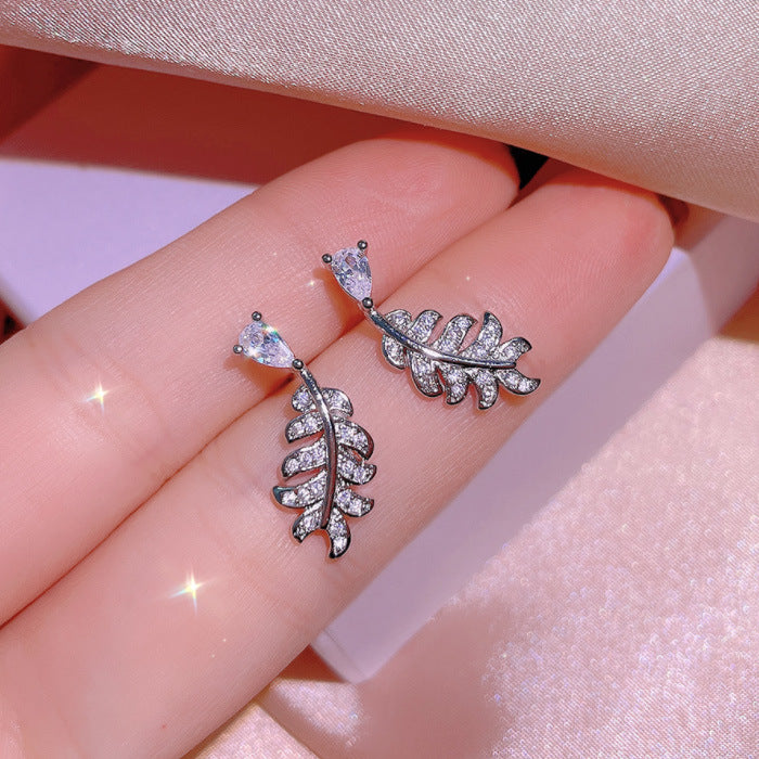 Women's Feather Zircon Clavicle Chain Diamond Simple Necklaces