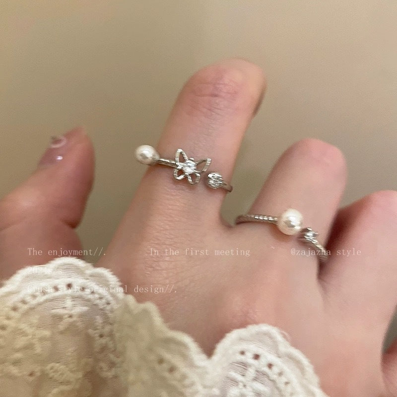 Pearl Butterfly Female Exquisite Design Inlaid Rings