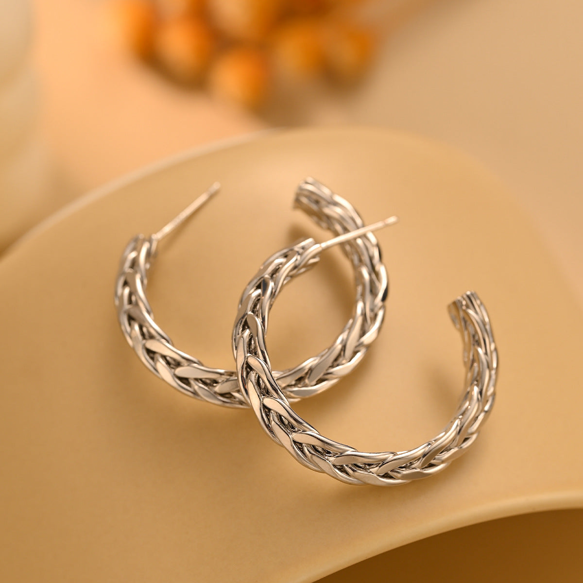 Women's Needle Round Irregular Vintage Metal High Earrings