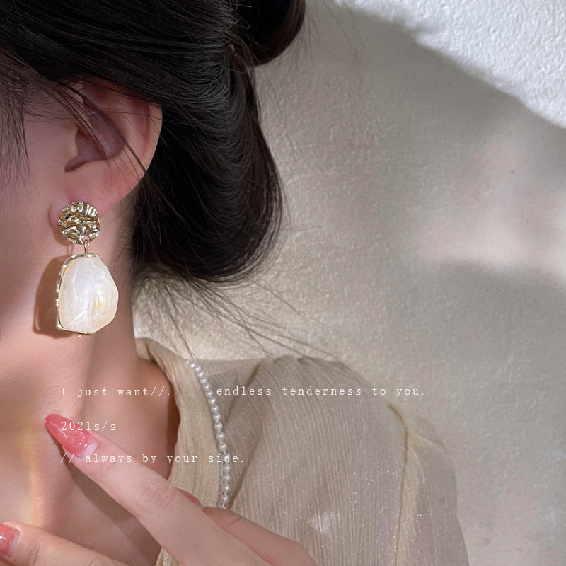 Women's Needle Resin Irregular Personality Retro Style Geometric Earrings