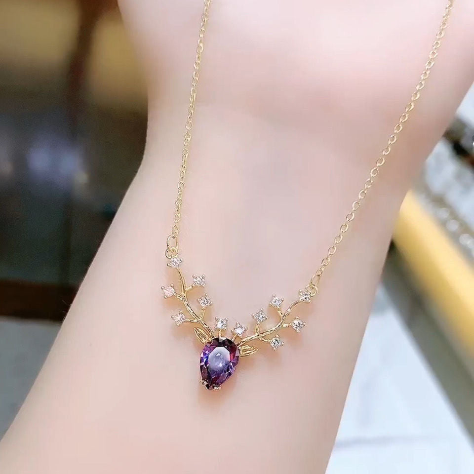 Has You Little Dear High Sense Necklaces