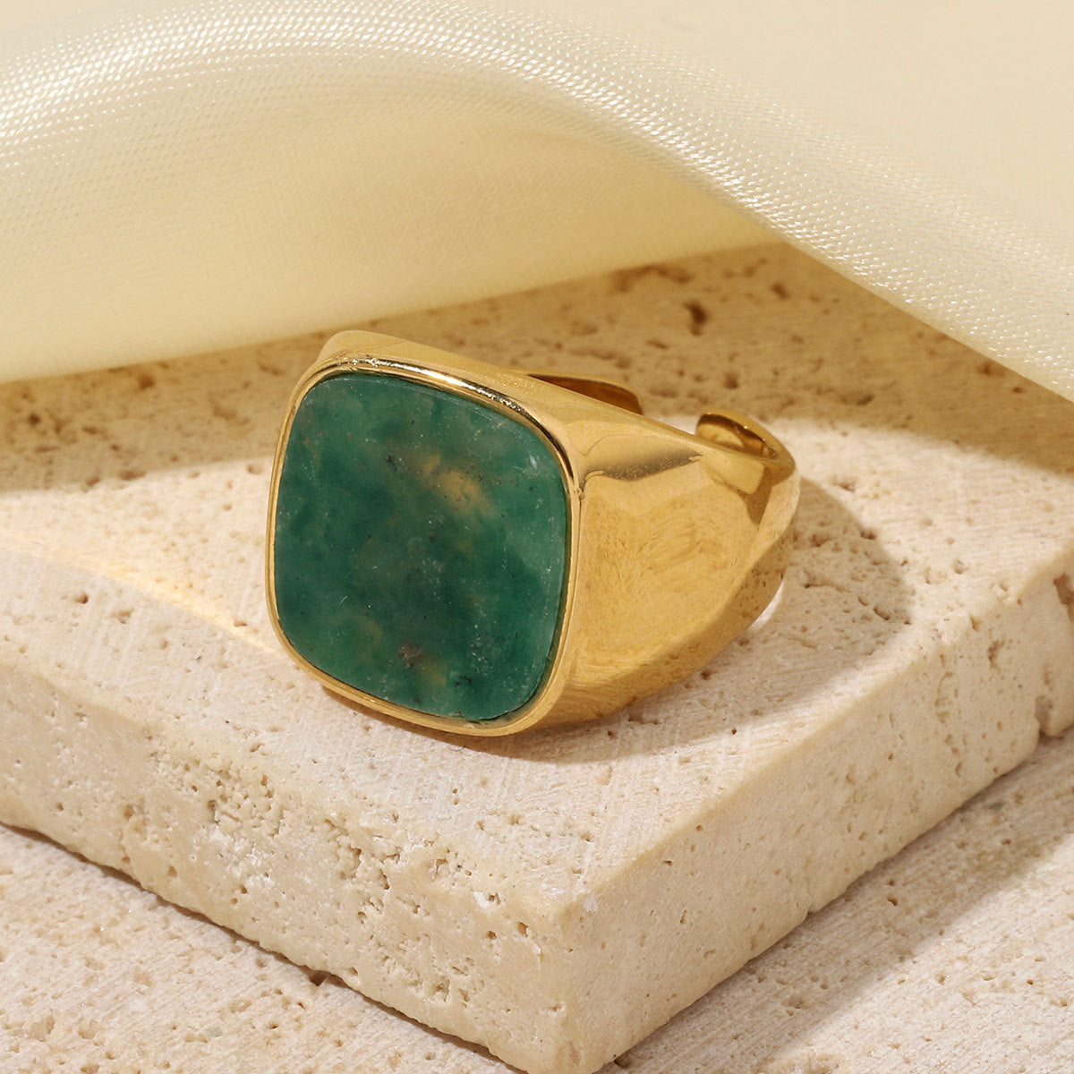 Steel Yellow Tiger Natural Stone Female Green Gold Jewelry Rings