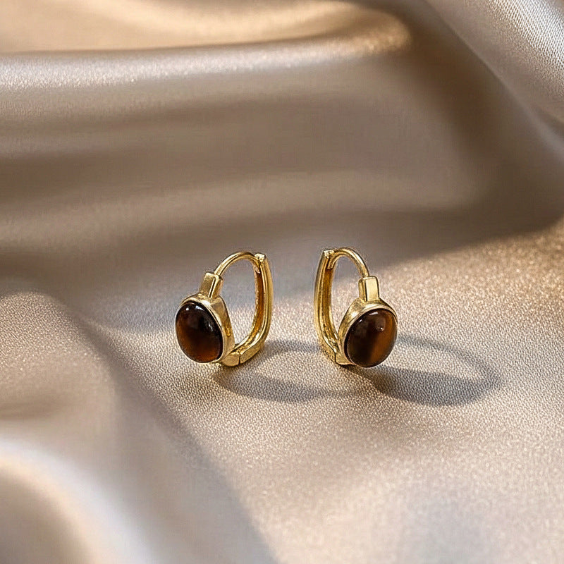 Women's Special Interest Light Luxury High-grade Retro Style Stud Earrings