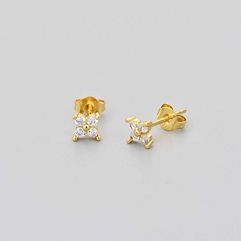 Four Leaf Clover Ear Sweet Compact Temperamental Affordable Luxury Earrings