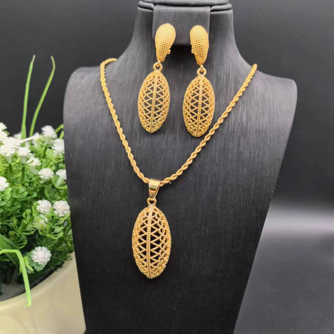Bridal Ancient French Gold Nigeria Female Jewelry Set