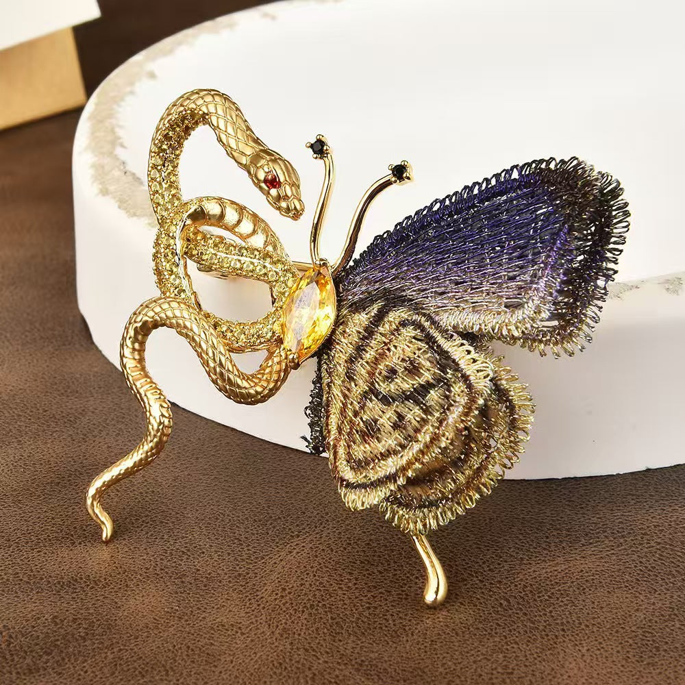 Snake Butterfly Hand-embroidered Brooch Temperament Wild High-grade Exquisite Brooches