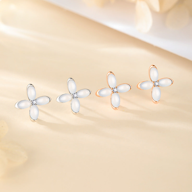 Opal Four Leaf Clover Ear Pure Sier Rings