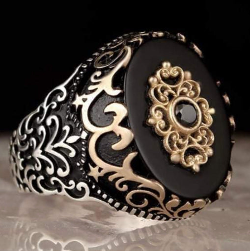 Men's Ornament Snakelike Winding Black Flat Gemstone Vintage Rings