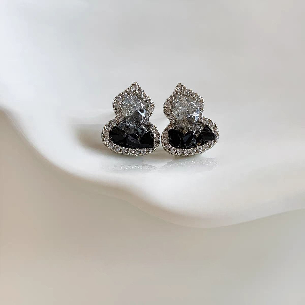 Women's Gourd Unique Temperament Entry Lux High-grade Earrings