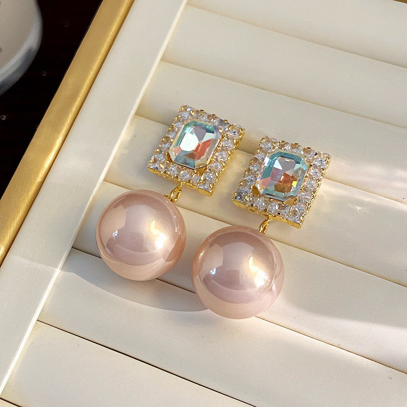 Shining Diamond Irregular Round Female Special Earrings