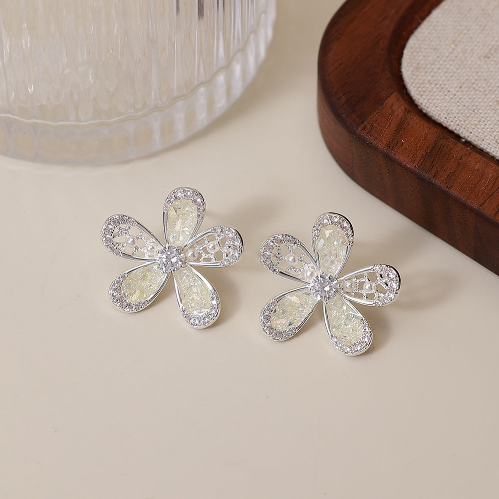 Women's Zircon Flower Korean Exquisite Full Diamond Petite Affordable Luxury Rings