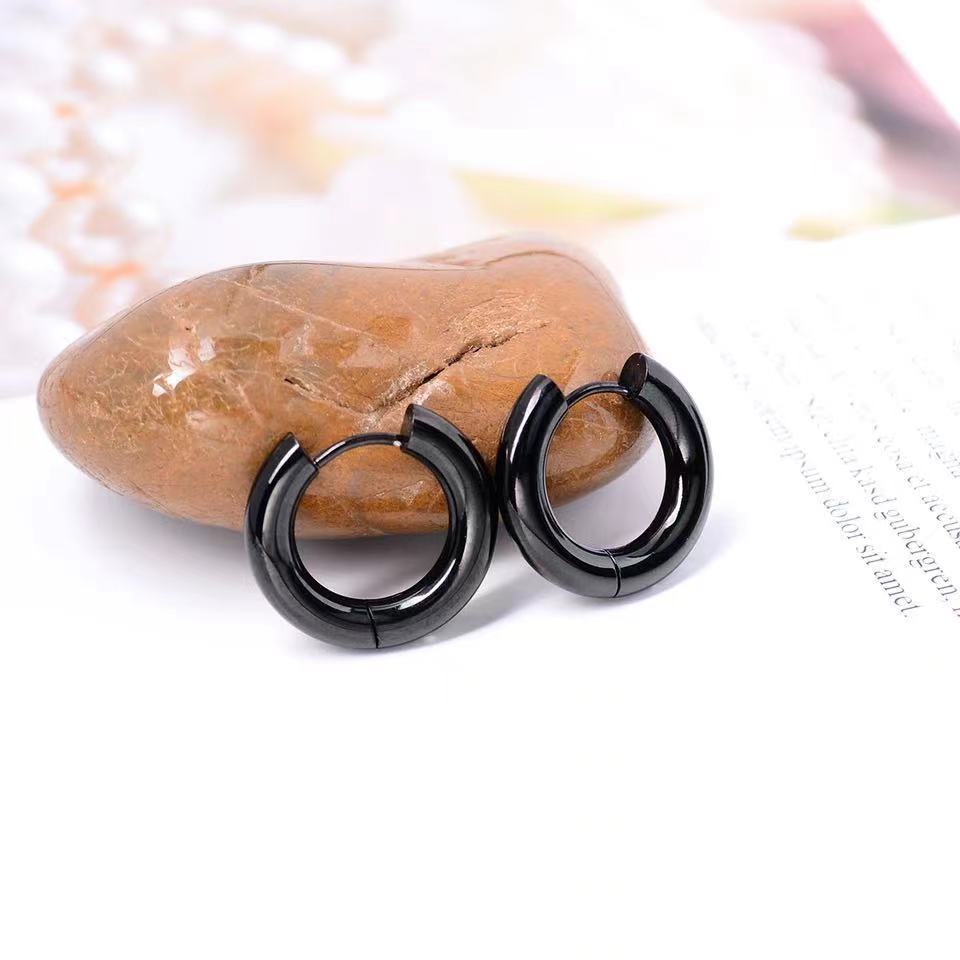 Small Commodity Heavy Metal Gold Round Stainless Earrings