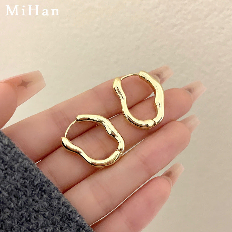 Metal Niche Cold Style Simple Ear Earrings
