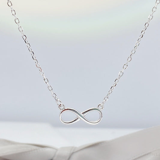 Women's Sterling Sier Simple Clavicle Chain High Necklaces