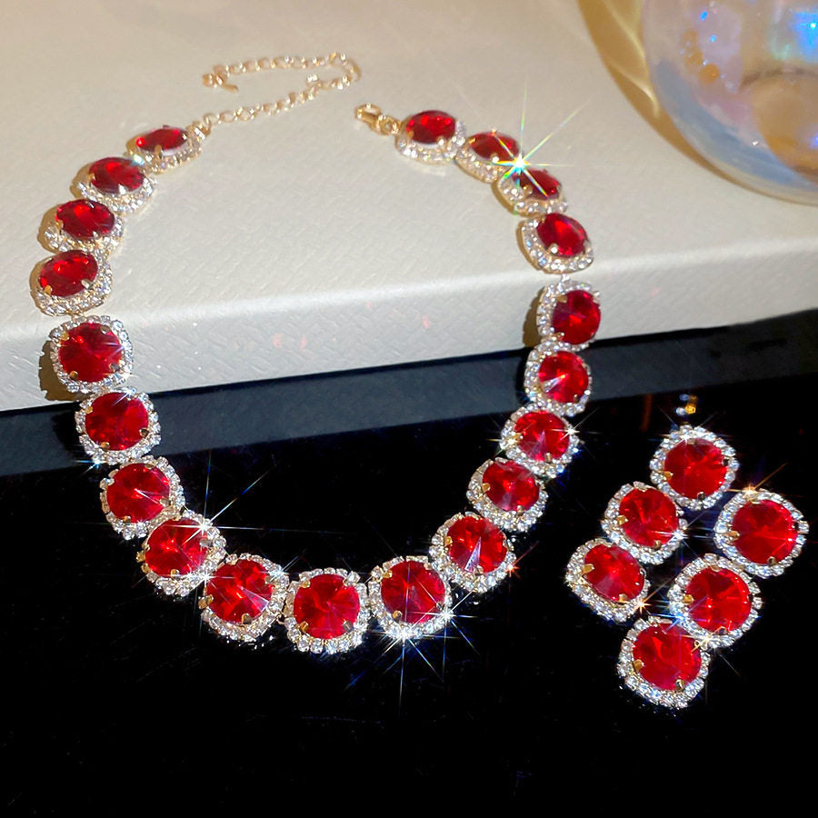 Women's Luxury Minority Clavicle Chain Palace Style Jewelry Set