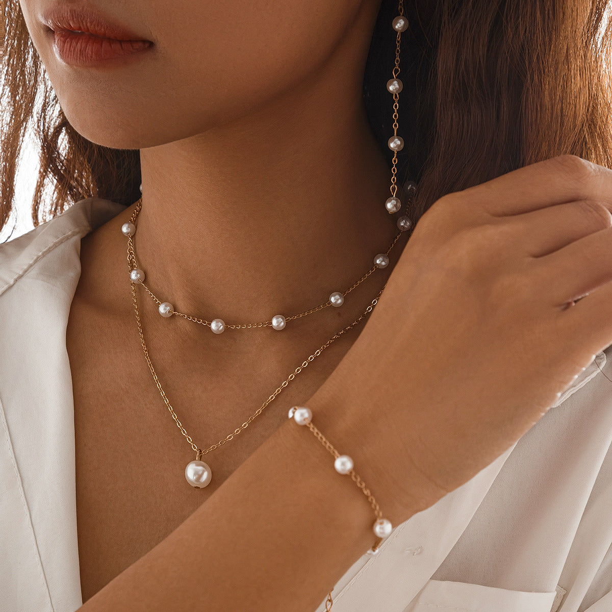 Women's Ornament French Retro Imitation Pearl Chain Necklaces