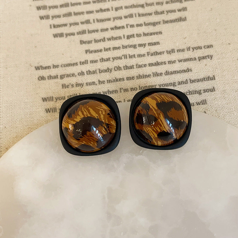 Women's Print Resin For Retro Affordable Luxury Fashionable Earrings