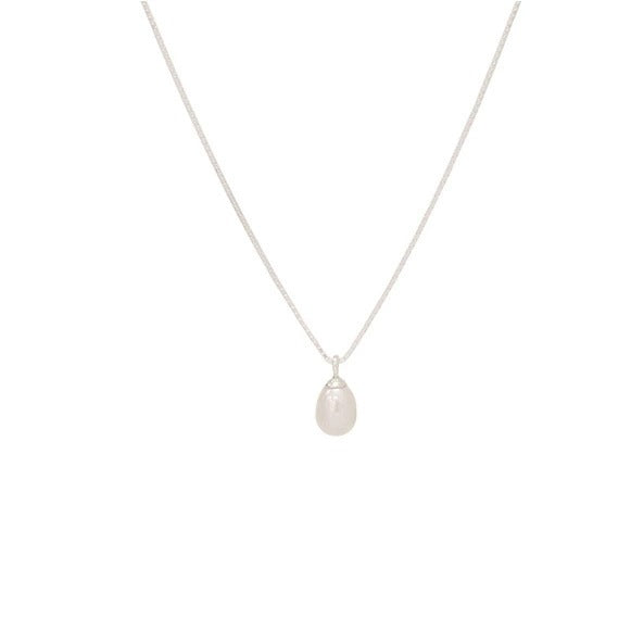 Women's Oval Pearl Everyday Joker Exquisite Clavicle Chain Light Luxury Necklace