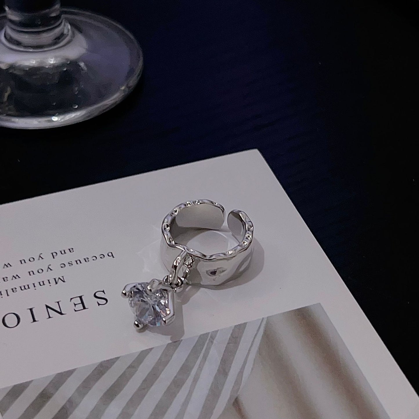Design Metal Texture Personality Flexible Zircon Female Simple Tail Rings