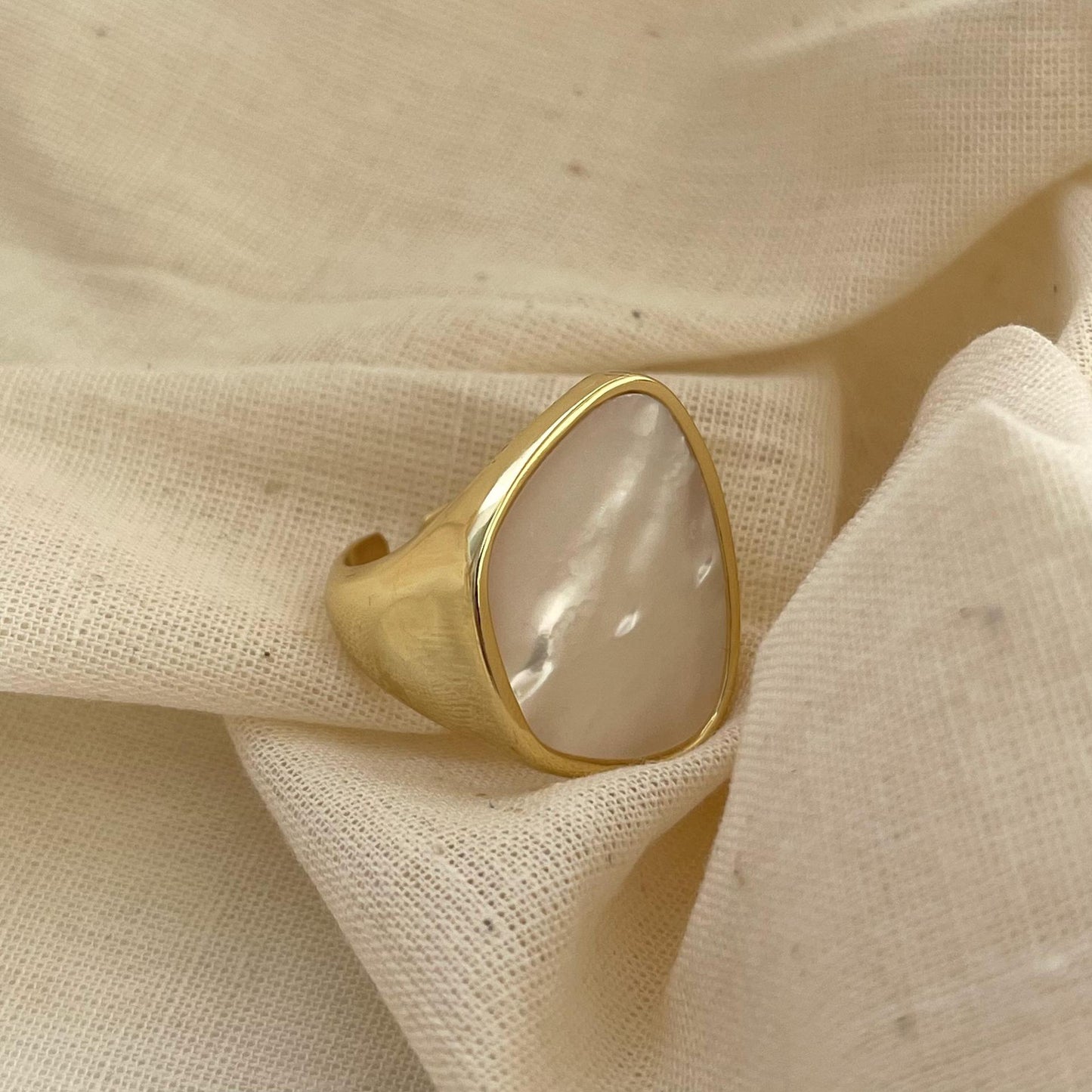 Women's Shell Mother Niche Hipster Thick Sterling Rings