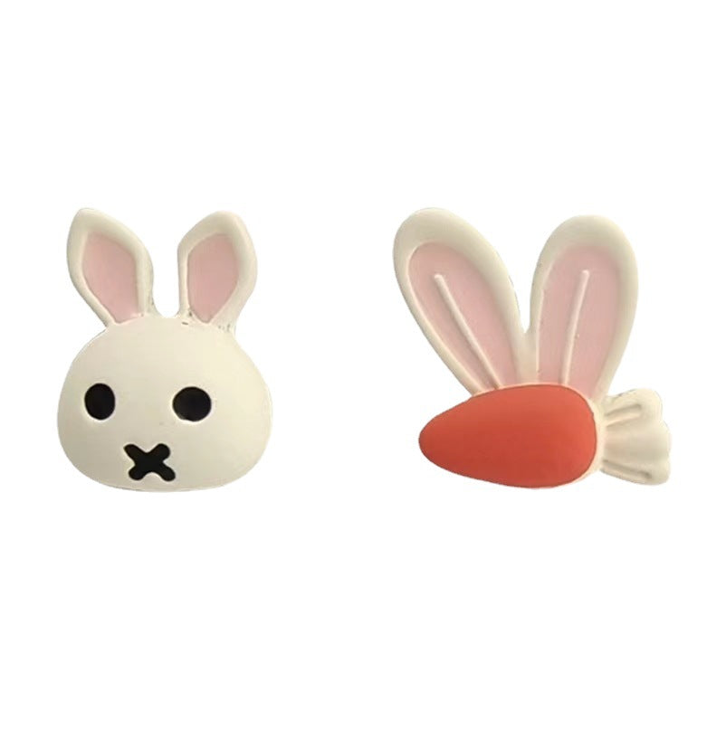 Sier Needle Bunny Carrot Asymmetric Small Earrings