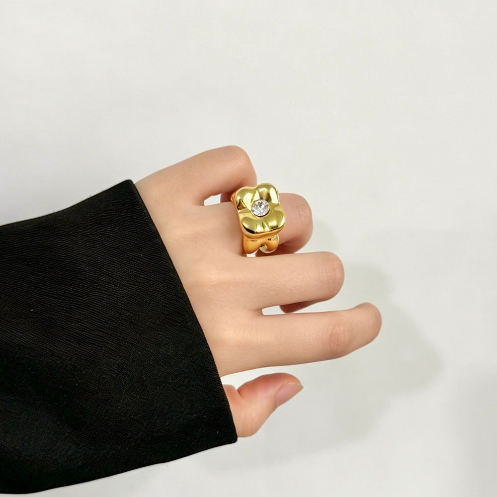 Open Adjustable Female High Sense Square Inlaid Ring