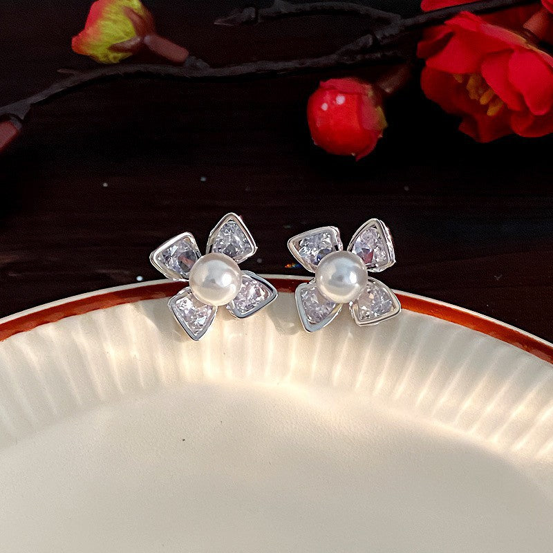 Shining Diamond Irregular Round Female Special Earrings