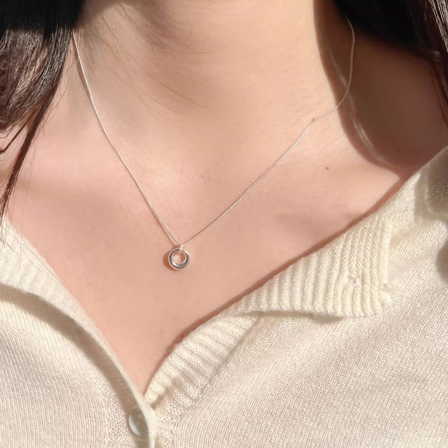 Women's Fashionable Simple Niche Design Fresh Temperament Clavicle Necklace