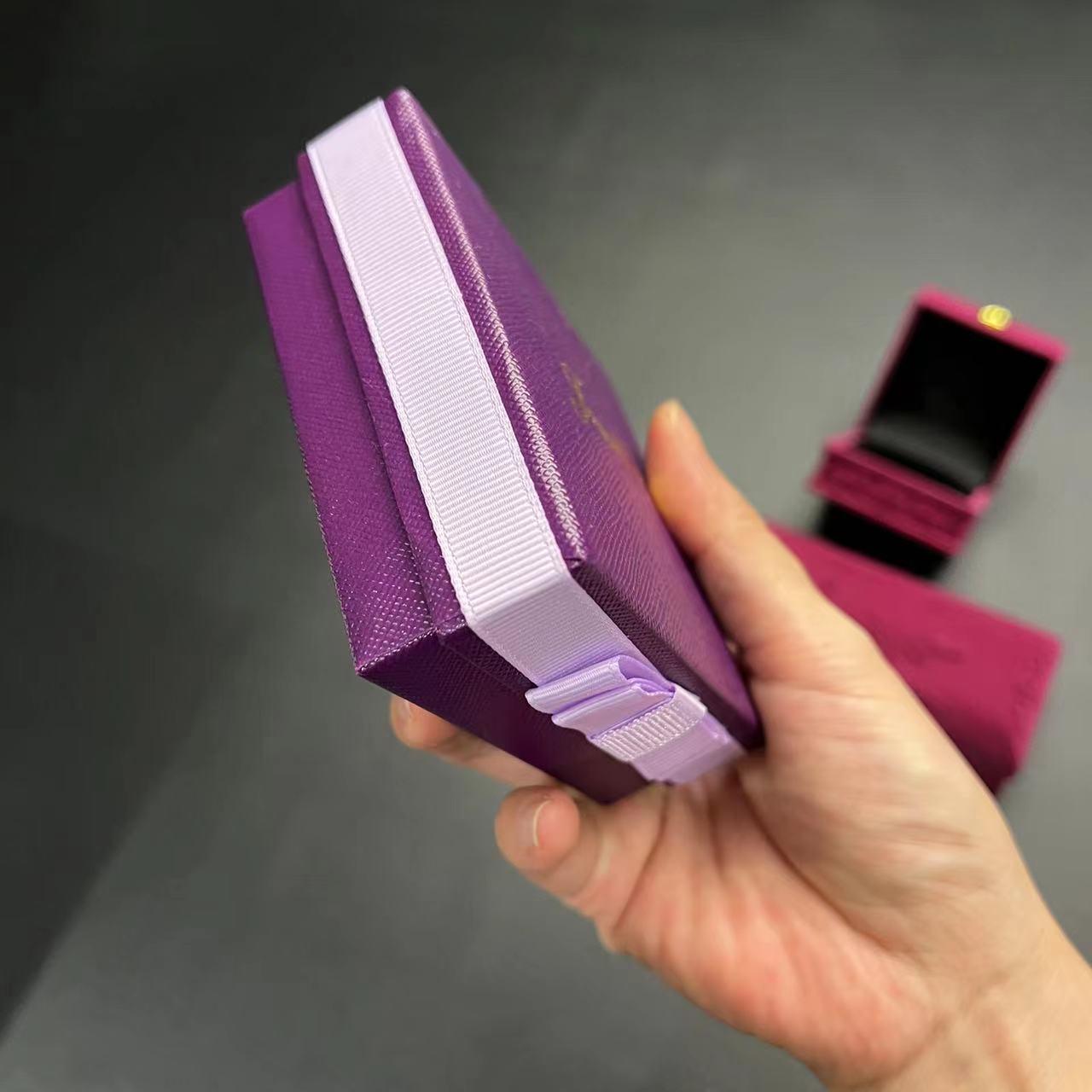 Box No Shipping For Individual Purchase Necklaces